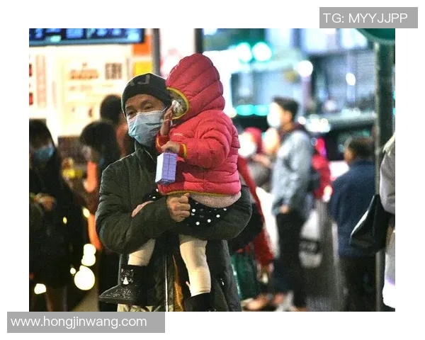 罗马市政府发布新规，要求全市居民强制戴口罩，保护你我健康